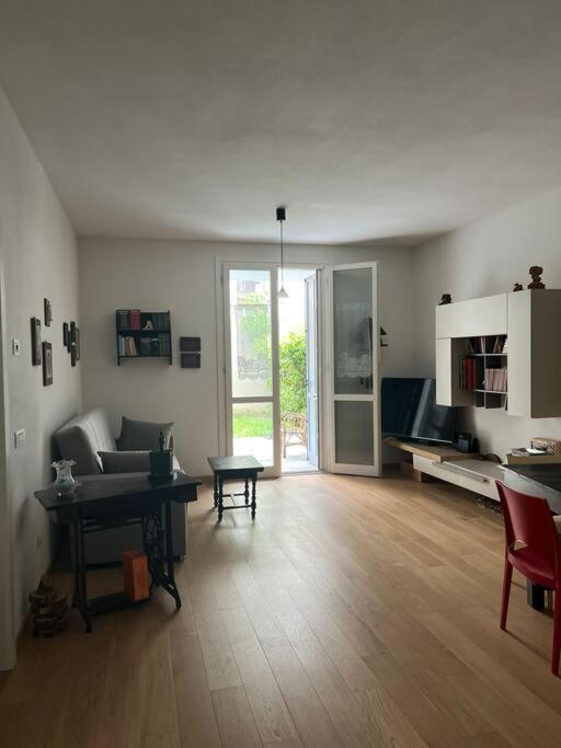Apartment Downtown Florence, Moderno Con Giardino Exterior photo